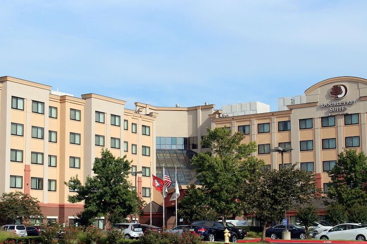 Hotel 3 of 50