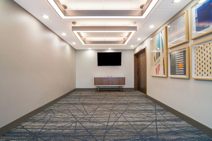 Holiday Inn Express & Suites Springdale Fayetteville Area by IHG