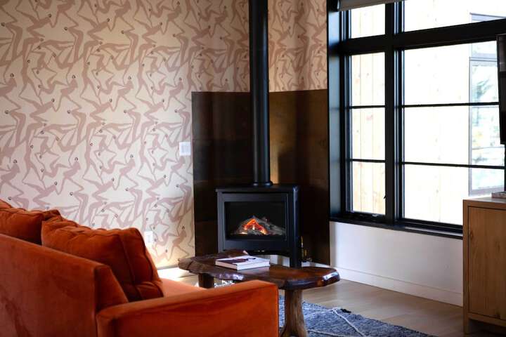 Woodstock Way Hotel