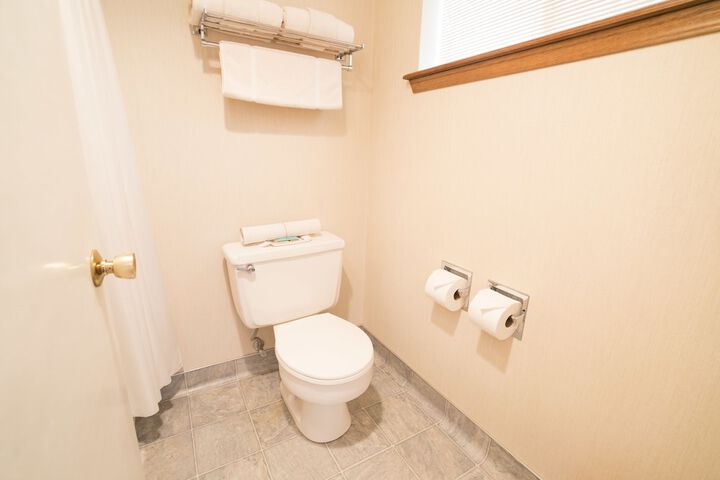 Room 15 of 29