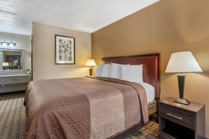 SureStay Hotel by Best Western Summersville