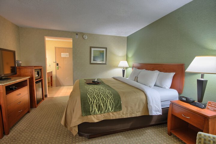 Room 40 of 62