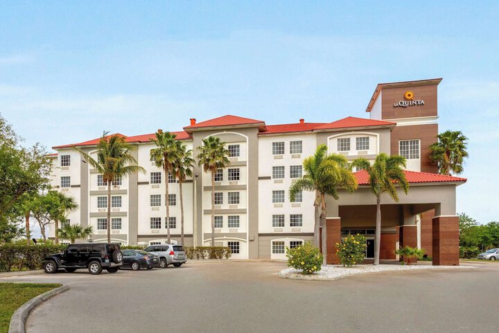 Hotel 4 of 29