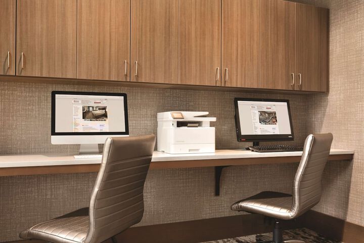 Business Center 45 of 45
