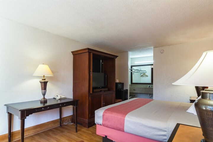 Motel 6 Townsend GA