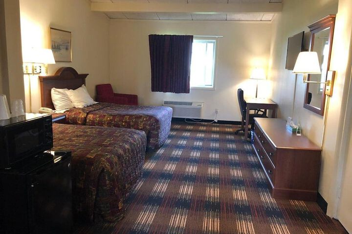 Red Carpet Inn North Syracuse