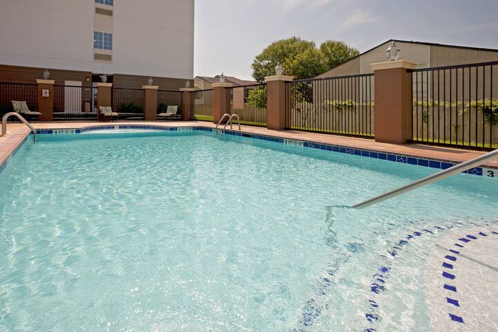 Pool 5 of 26