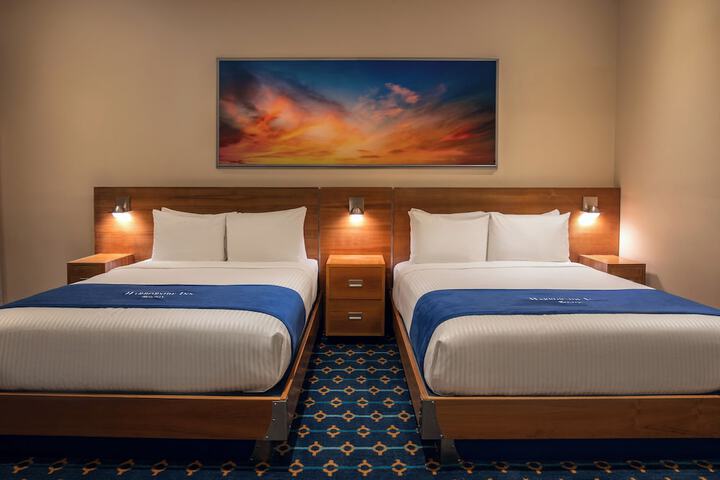 Room 34 of 47
