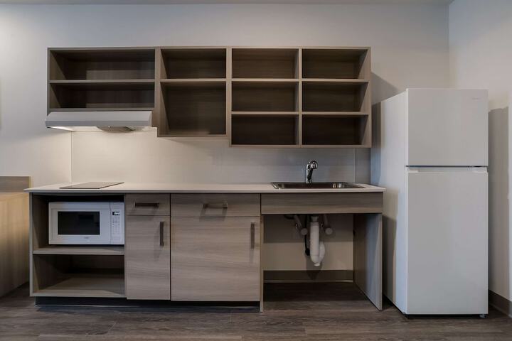 Room 15 of 63