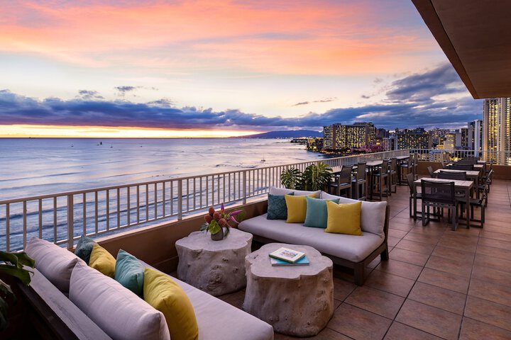 The Twin Fin Hotel