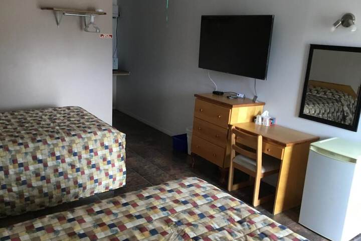 Room 15 of 25