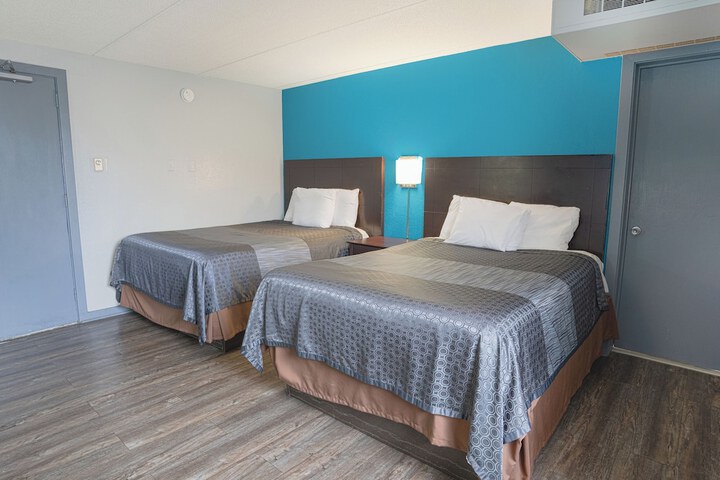 Executive Inn Owatonna Hwy 35