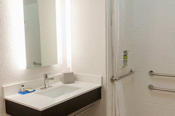 Holiday Inn Express Greenville by IHG