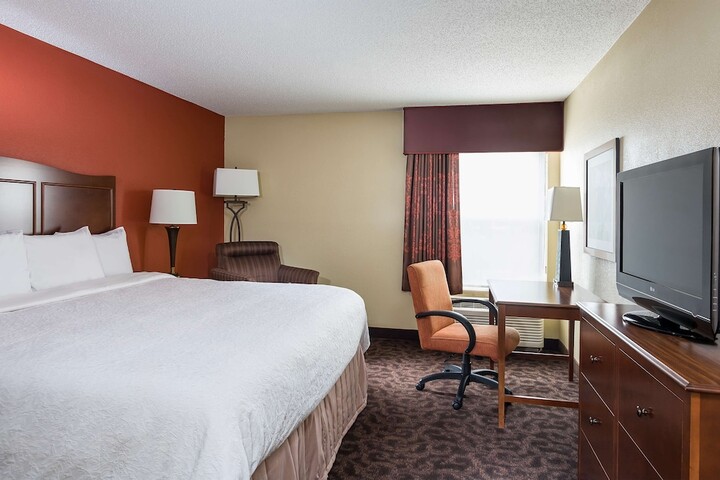 Room 15 of 19