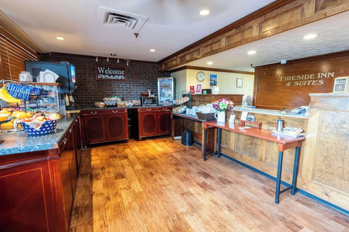 Fireside Inn & Suites Waterville
