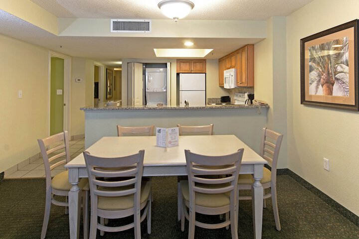 Room 171 of 273