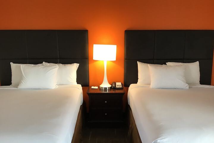 Room 16 of 21