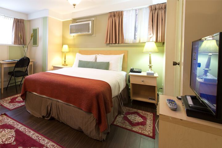 Room 40 of 51