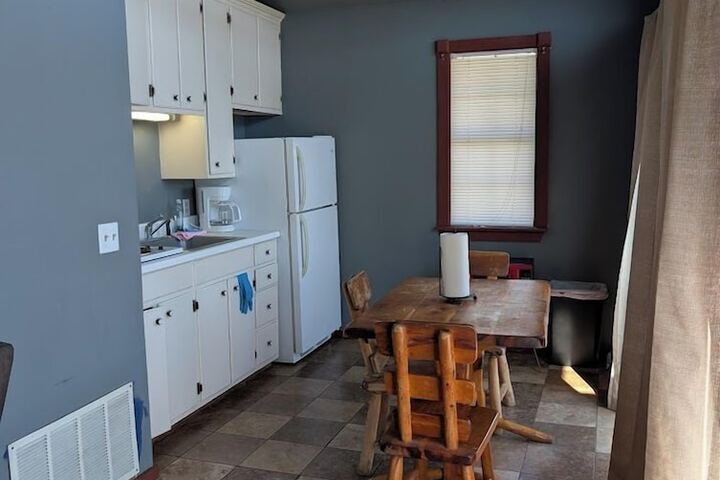 Cedarvale Cabins at Turner Falls