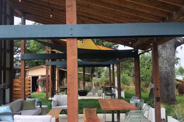 Gravity Haus Westport