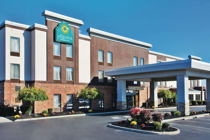 Hotel 4 of 51