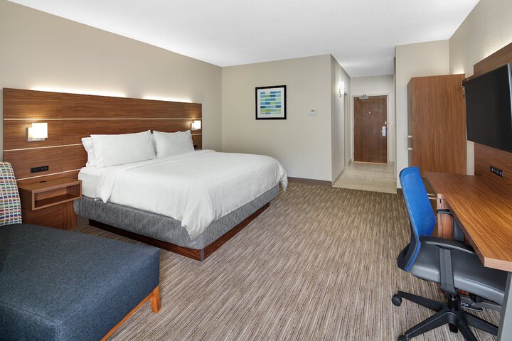Room 21 of 36