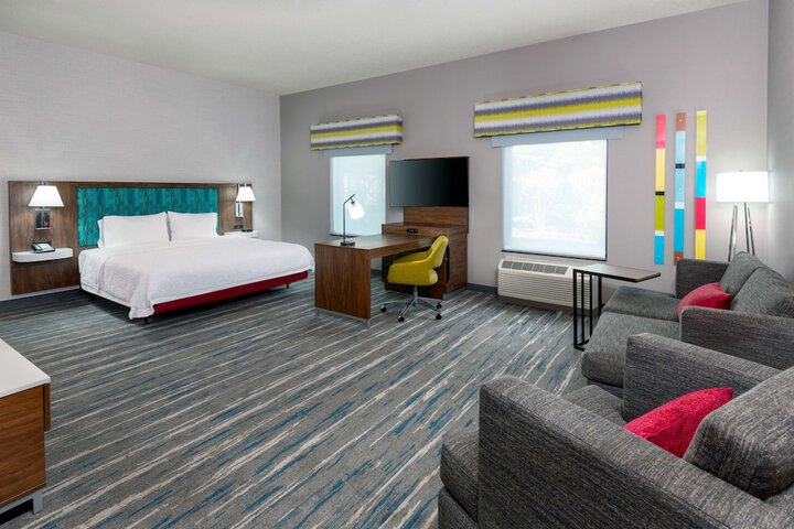 Hampton Inn & Suites Hartford / Farmington