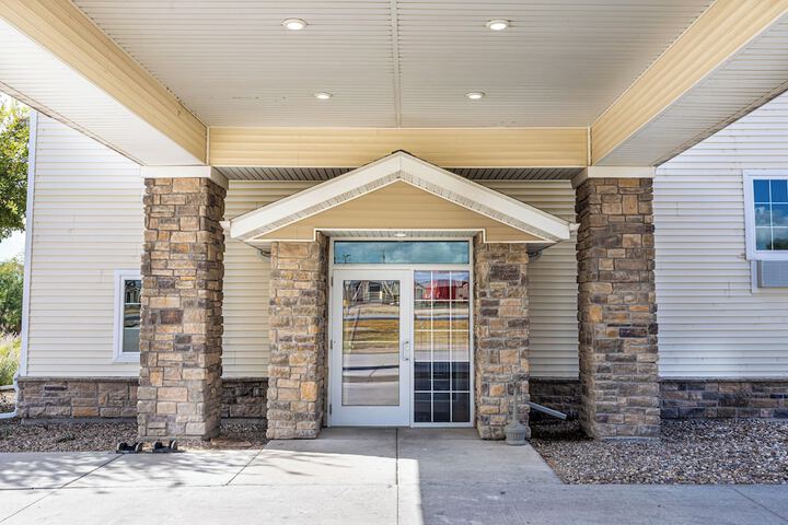 Cobblestone Inn & Suites – Big Lake