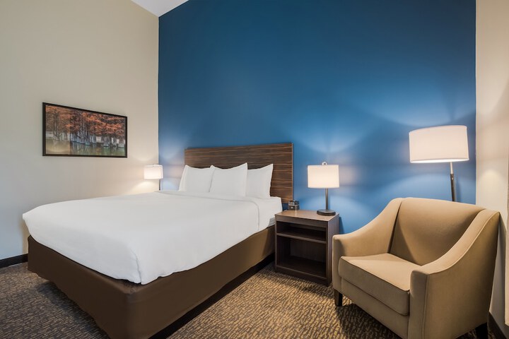Room 14 of 23