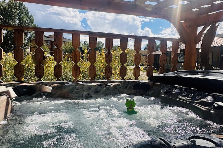 Moosehead Lodge & Cabins