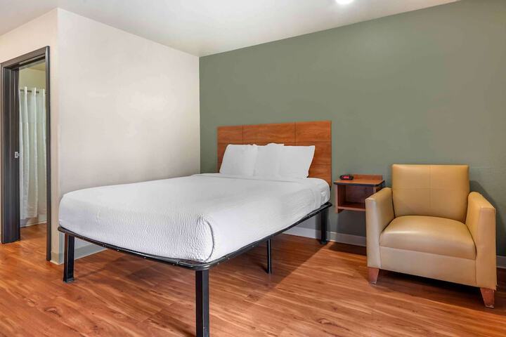 Room 21 of 31