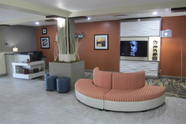 Hotel Interior 10 of 25