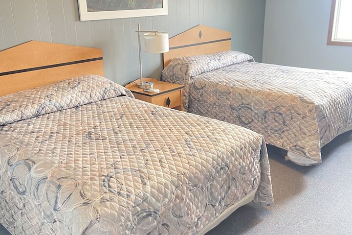 Room 9 of 23
