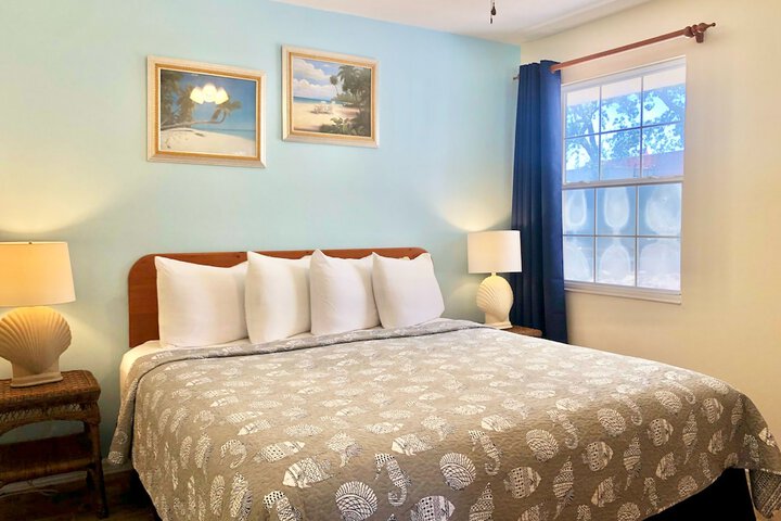 Room 47 of 75