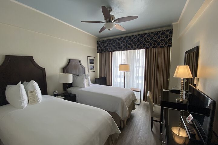 Room 26 of 37