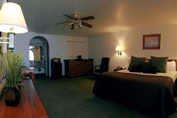 Room 16 of 23