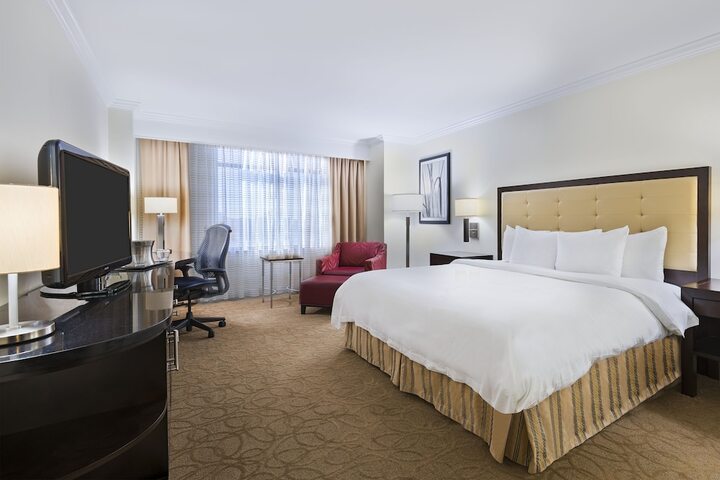 Room 12 of 48