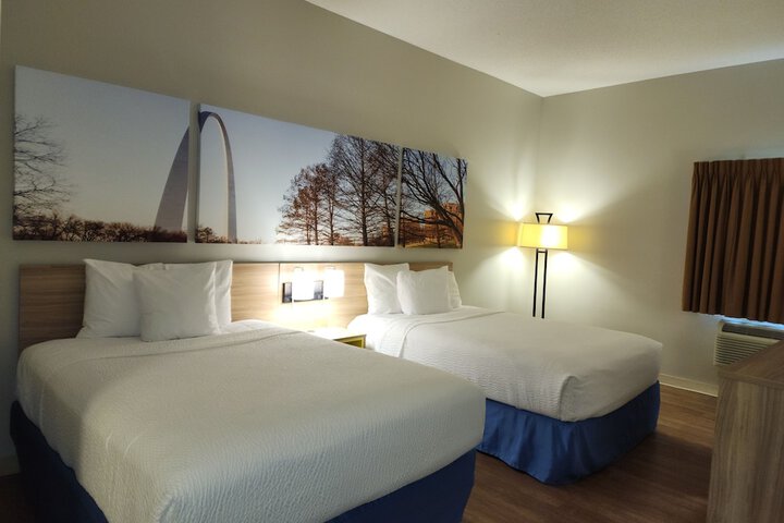 Days Inn by Wyndham Collinsville / St. Louis