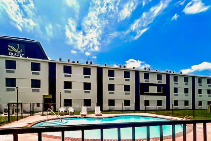 Quality Inn & Suites Lake Charles South