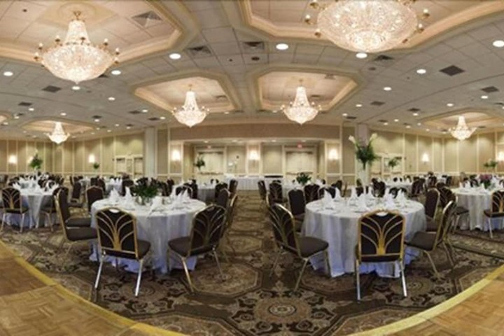 Ballroom/Hall 45 of 48