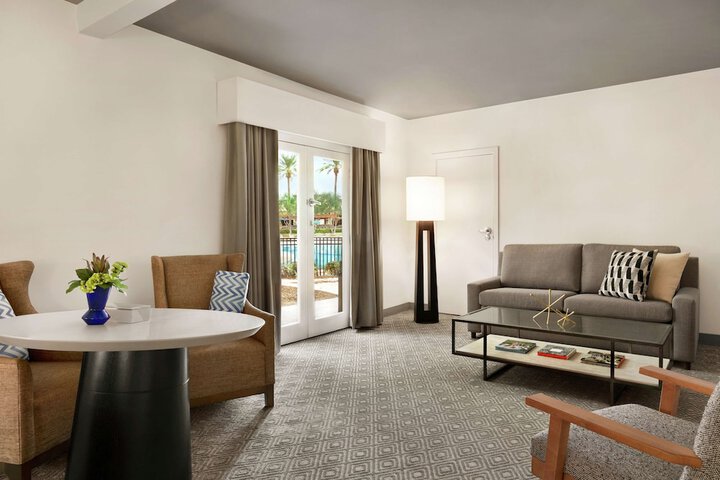 Room 41 of 105