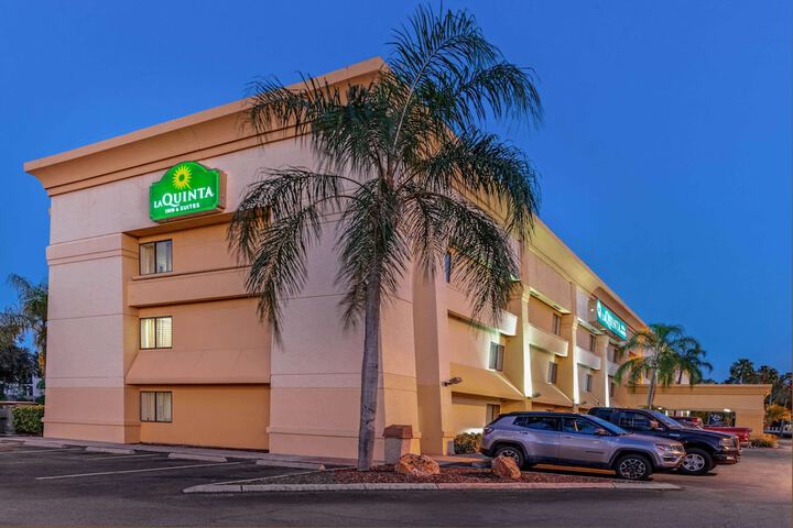 Hotel 5 of 33