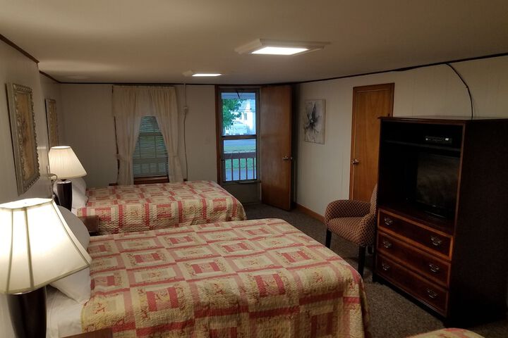 Room 15 of 27