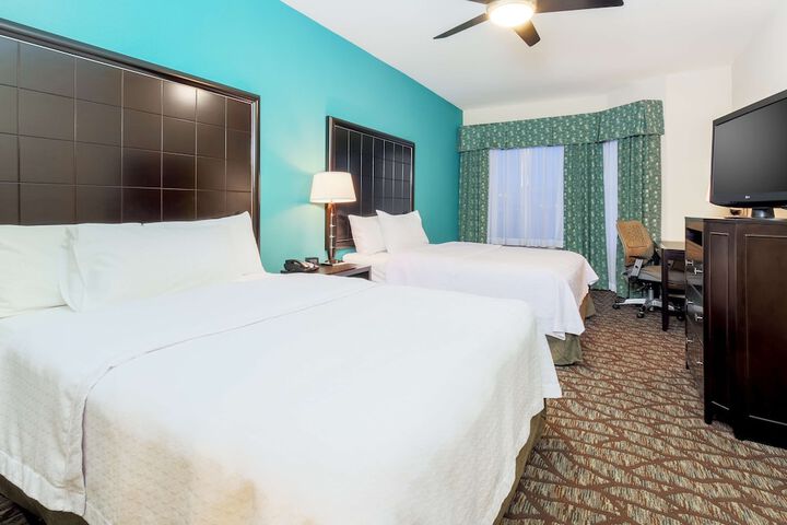 Room 20 of 33