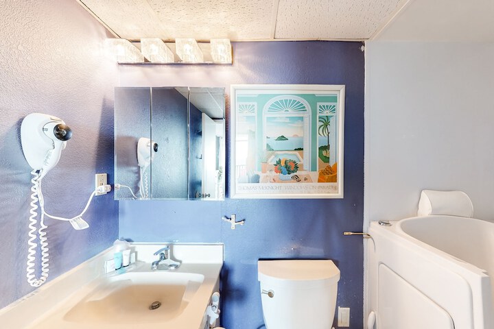Room 70 of 106