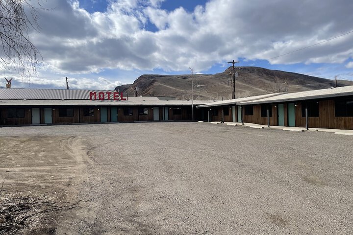 Hotel 2 of 44