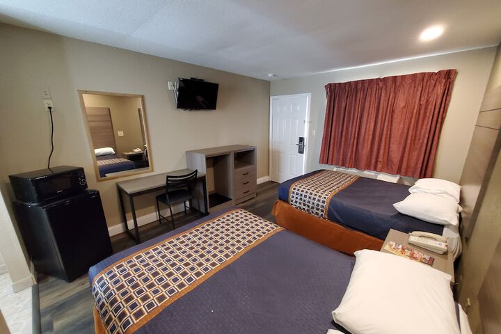 Room 19 of 30