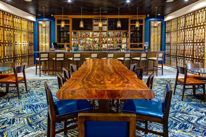 DoubleTree by Hilton Hotel Arlington DFW South