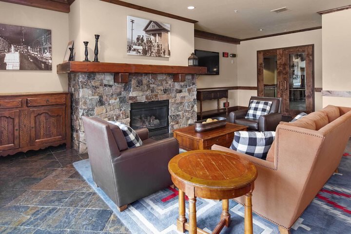 Lodge at Whitefish Lake