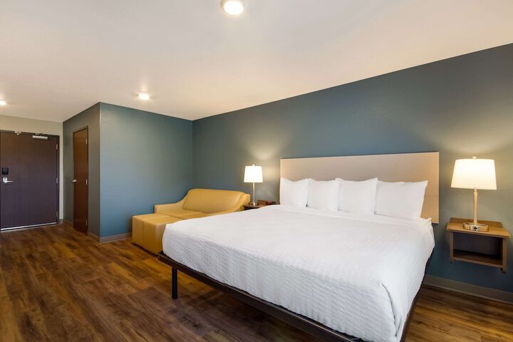 Room 13 of 29